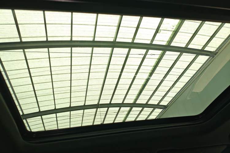 Used Cadillac XT6 2022 2.0T Six-Seater Four-Wheel-Drive Luxury Version Headliner