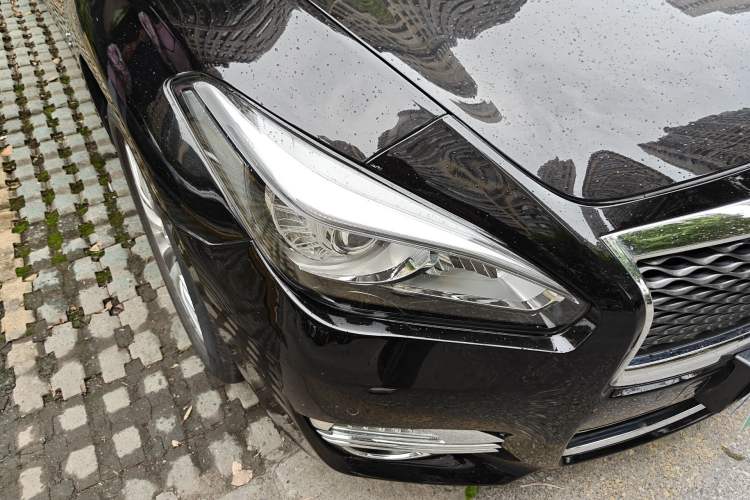 Used Infiniti Q70 2015 Q70L 2.5L Elite Edition Right Front Headlight