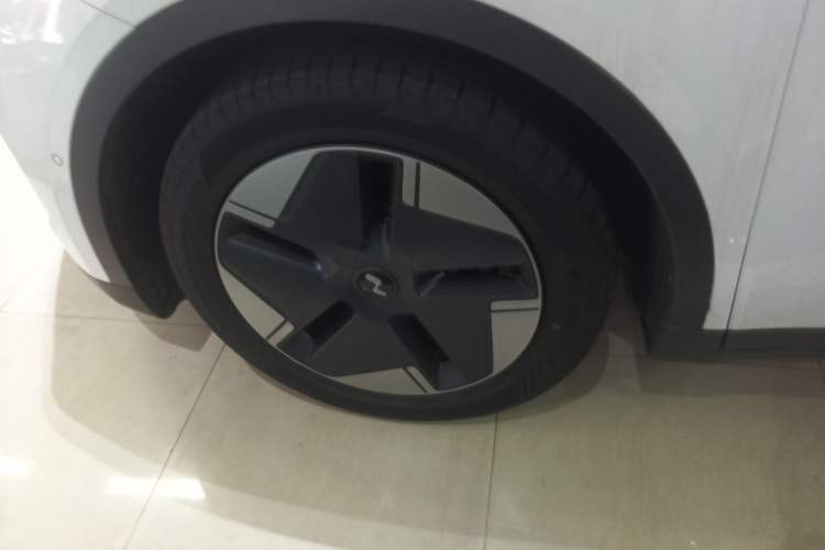 Used ONVO L60 2024 60 kWh Rear-Drive Version
