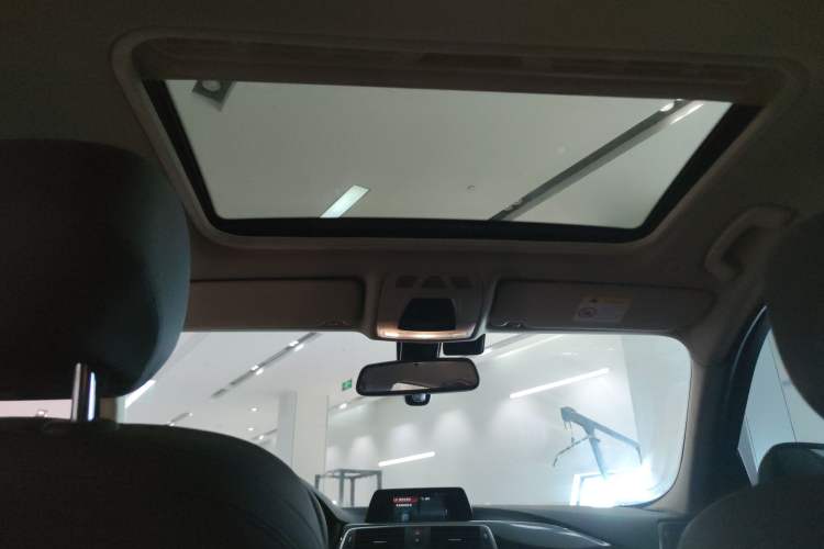 Used BMW 3 Series 2018 320Li Fashion Model