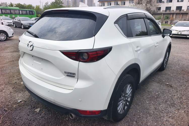 Used Mazda CX-5 2017 2.0L Automatic 2WD ZhiShang Trim China V Standard Rear Right 45 Deg
