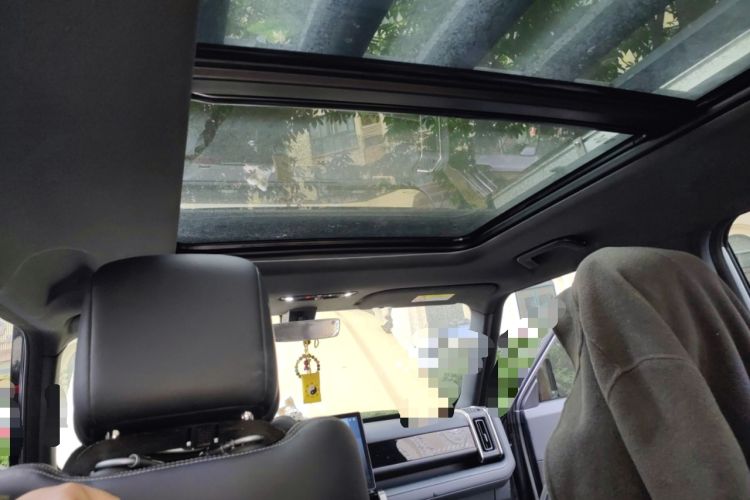 Used iCAR 03T 2024 501km Four-wheel Drive Long-Range Version Headliner