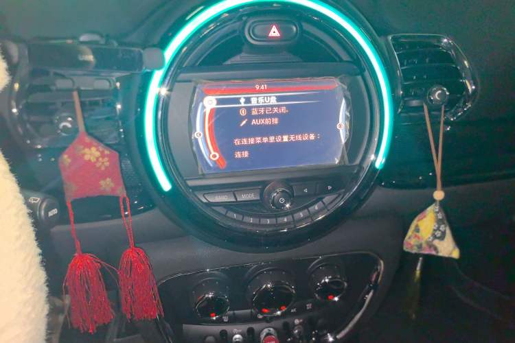 Used MINI Clubman 2016 1.5T COOPER Connoisseur Edition Audio And AC Panel