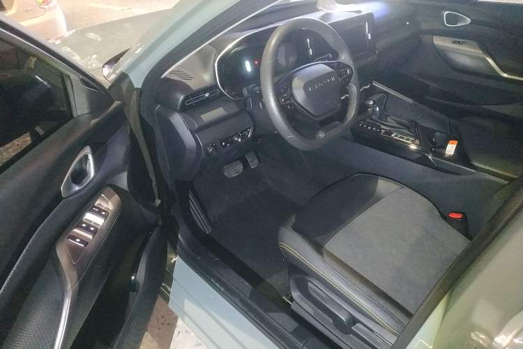 Used Baojun Valli 2021 1.5T Yili Pasture CVT Luxury Model