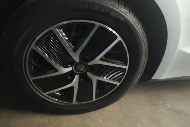 Used BYD Qin L 2024 DM-i 80KM Beyond Model
