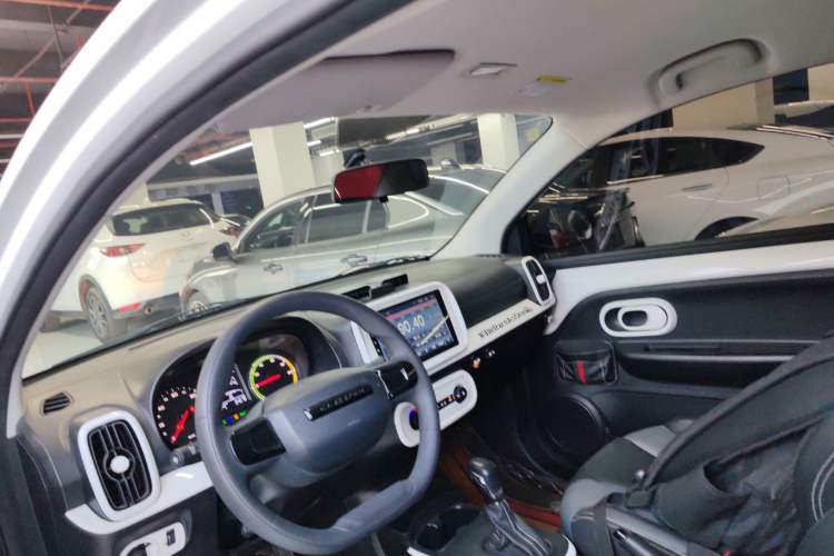 Used Roewe Clever 2022 311km QiQi BoBo Edition