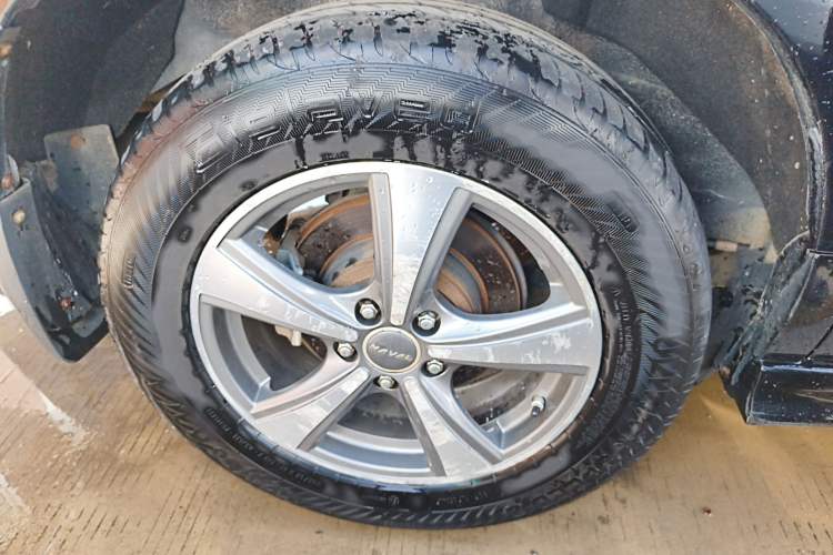 Used Haval H6 2016 Upgraded Model 1.5T Manual Two-Wheel Drive Urban Version
