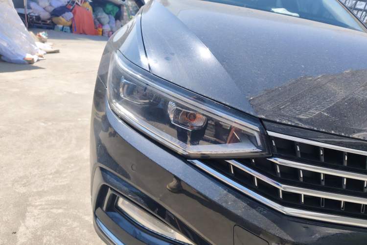 Used Volkswagen Magotan 2023 2 Million Units Commemorative Edition 330TSI DSG Luxury Version