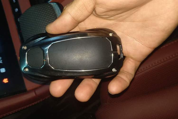 Used Hongqi H5 2025 1.5T DCT Qiyun 500 000th Unit Commemorative Edition
