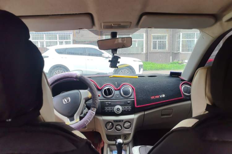 Used CHANGAN Alsvin V3 2012 1.3L Manual Standard Edition