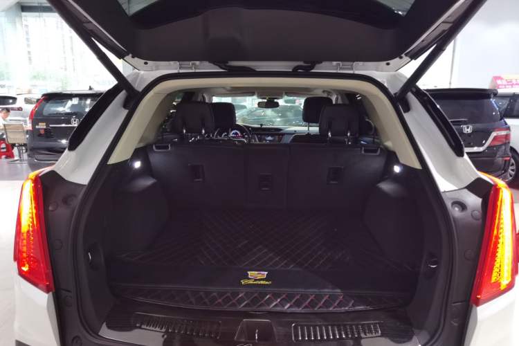 Used Cadillac XT5 2016 25T Luxury Model
