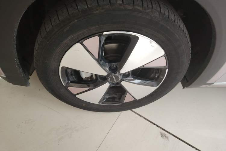 Used BYD Dolphin 2023 420 km Fashion Edition
