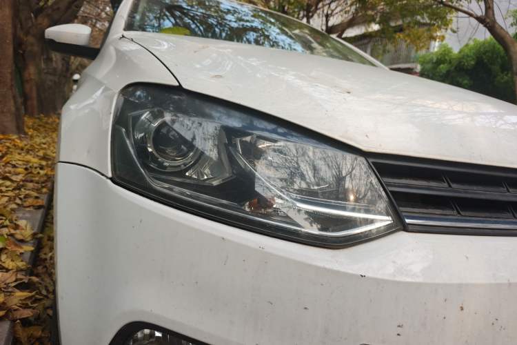 Used Volkswagen Polo 2014 1.4L Automatic Comfort Edition