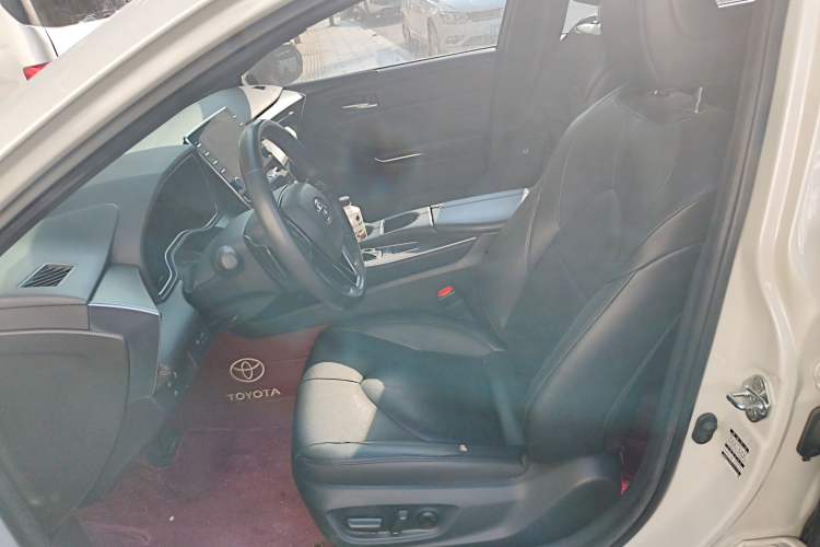 Used Toyota Avalon 2021 2.5L Luxury Edition