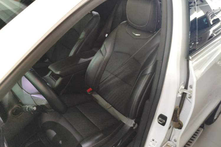 Used Cadillac XT4 2020 Revised Version 28T Two-Wheel Drive Tech Edition