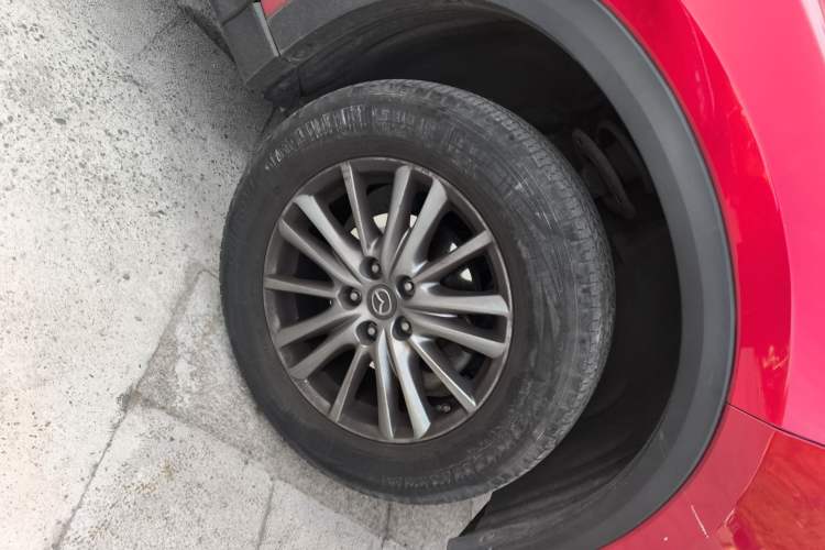 Used Mazda CX-5 2017 2.0L Automatic 2WD ZhiShang Trim China VI Standard