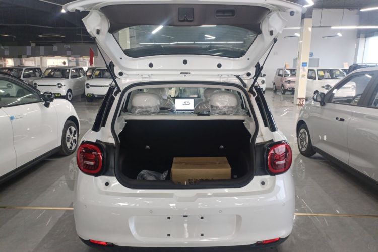 Used JAC Yiwei 3 2024 Beloved Edition 330km Air+
