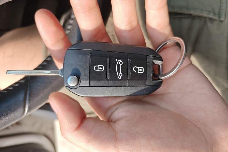 Used Citroen C4 Sega 2018 1.6L Automatic Luxury Model
