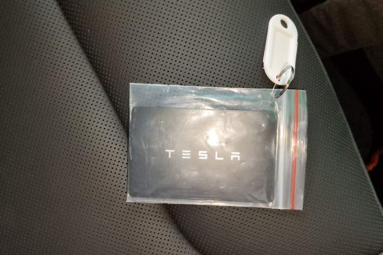 Used Tesla Model Y 2025 Rear-Wheel-Drive Version