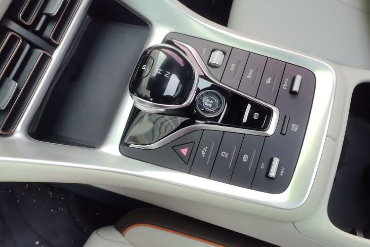 Used BYD Song Pro New Energy 2022 DM-i 110km Flagship Model Gear Lever