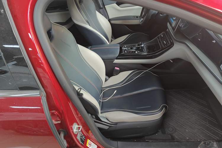 Used BYD Qin PLUS 2021 DM-i 55KM Flagship Model Right Front Seat