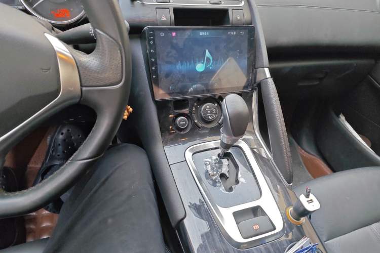 Used Peugeot 3008 2013 2.0L Automatic Trend Edition
