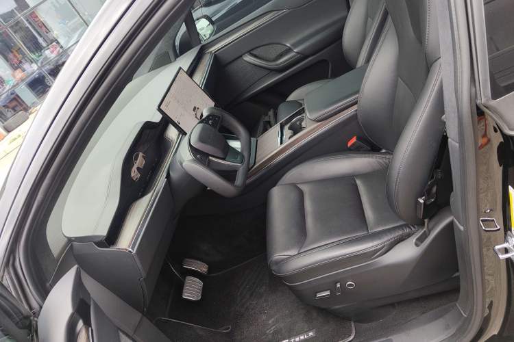 Used Tesla Model X 2023 Dual-Motor All-Wheel-Drive Version
