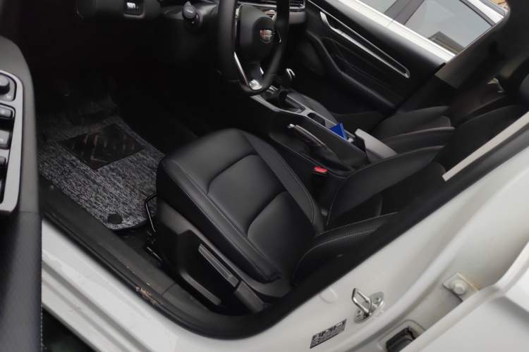 Used Geely Auto Emgrand 2025 4th Generation 1.5L Manual – Dragon Edition