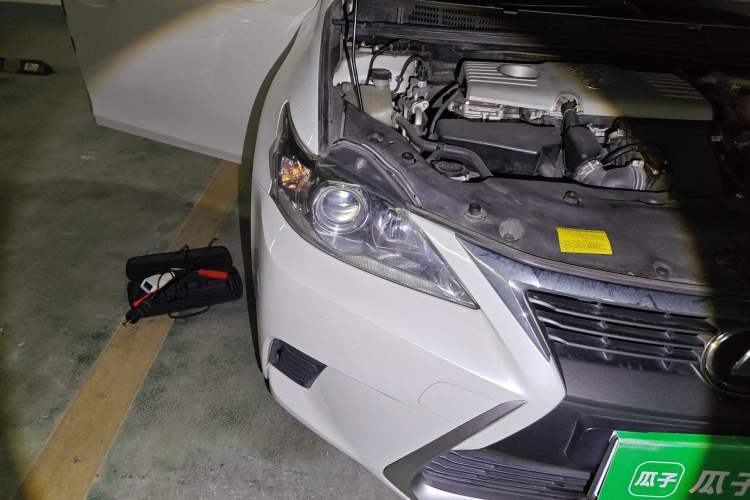 Used Lexus CT 2014 CT200h Elite Edition Monochrome Right Front Headlight