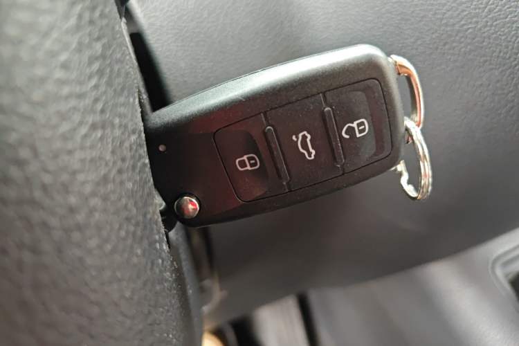 Used Volkswagen Tiguan 2013 1.8TSI Automatic Two-Wheel Drive Luxury Model Vehicle Key