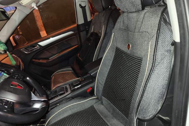 Used Roewe RX5 2016 20T Two-Wheel Drive Automatic Internet Smart Edition Left Front Seat