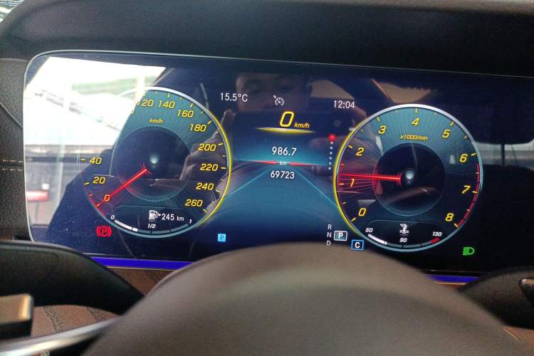 Used Mercedes-Benz E-Class 2022 Second Facelift E 300 L Luxury Edition