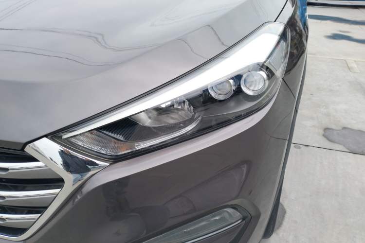 Used Hyundai Tucson 2015 1.6T Dual-Clutch Four-Wheel Drive Flagship Model