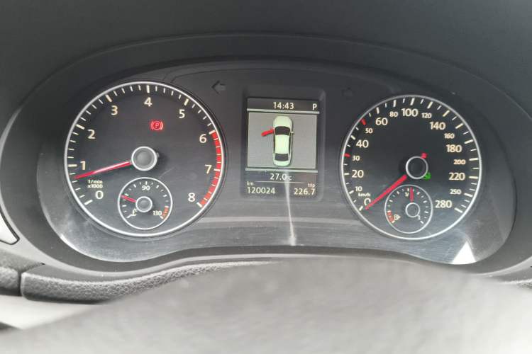 Used Volkswagen Passat 2014 1.8TSI DSG Prestige Edition Instrument Cluster