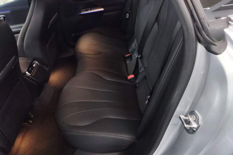 Used Mercedes-Benz EQE 2022 350 Pioneer Edition