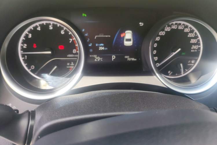 Used Toyota Camry 2018 2.5G Luxury Edition
