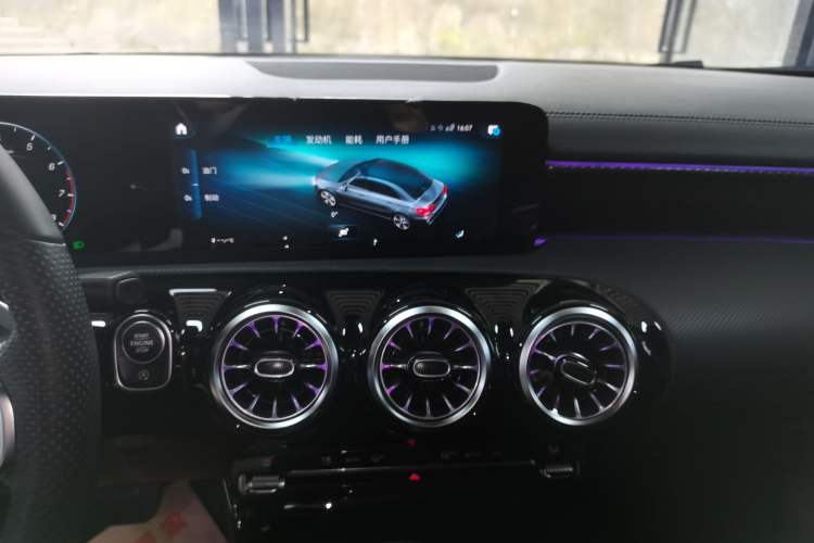 Used Mercedes-Benz A-Class 2021 A 200 L Sport Sedan Fashion Model Audio And AC Panel