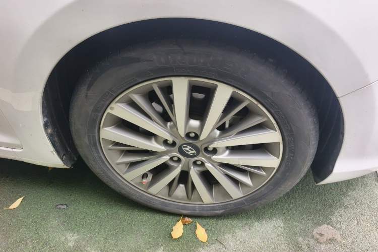 Used Hyundai Mistra 2017 1.6T Automatic Smart GLS China V Standard Right Front Wheel Hub