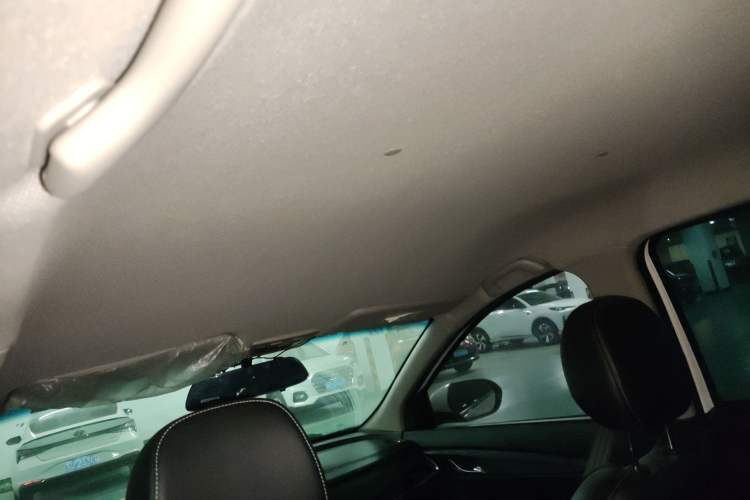 Used Baojun 360 2018 1.5L Manual Elite Version National V Headliner