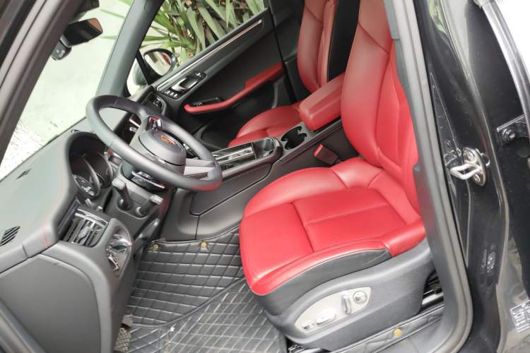 Used Porsche Macan 2023 Macan 2.0T