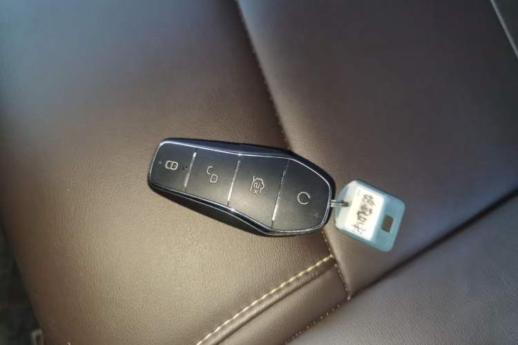 Used BYD Song MAX New Energy 2022 DM-i 105KM Executive Edition