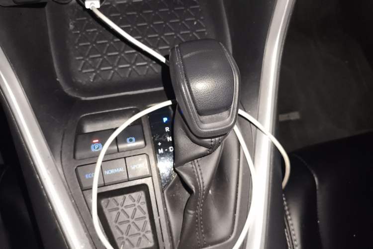 Used Toyota RAV4 2021 2.0L CVT Two-Wheel Drive Urban Edition
