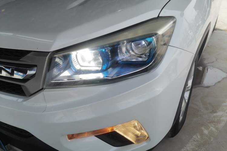 Used CHANGAN CS75 2016 1.8T Automatic Elite Model China V Standard
