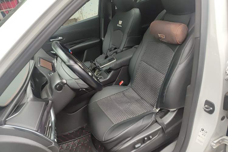 Used Cadillac XT4 2018 28T Two-Wheel Drive Tech Version
