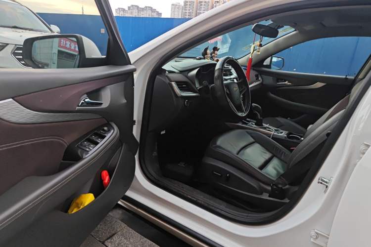 Used Chevrolet Malibu 2016 2.0L Automatic Luxury Edition
