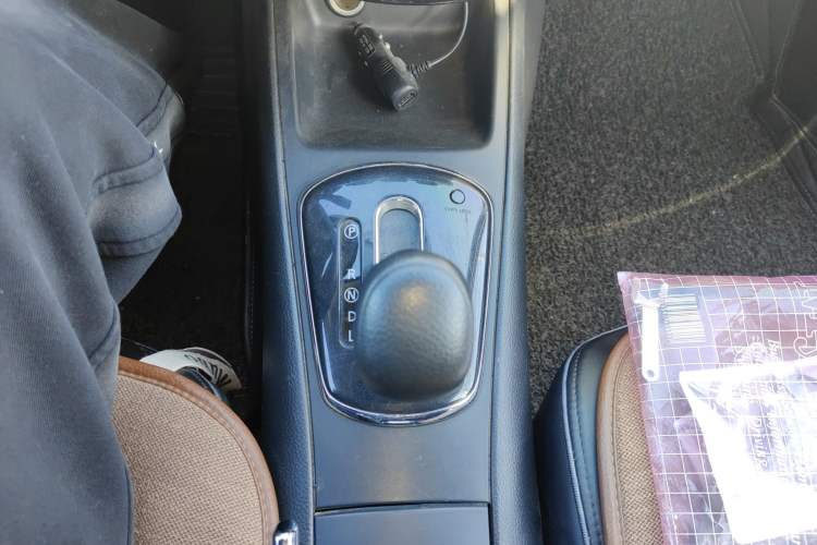 Used Nissan Tiida 2011 1.6L CVT Comfort Model