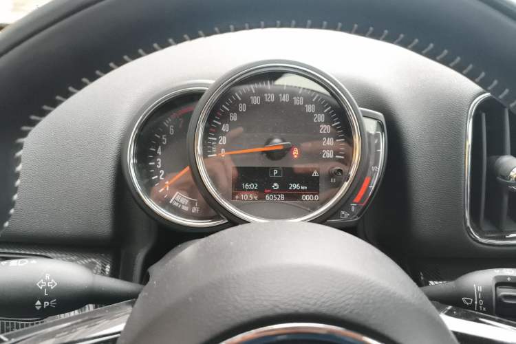 Used MINI Countryman 2019 1.5T COOPER Artist Weekend Travel Edition