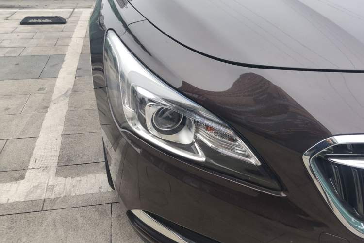 Used Buick LaCrosse 2016 28T Premium Edition
