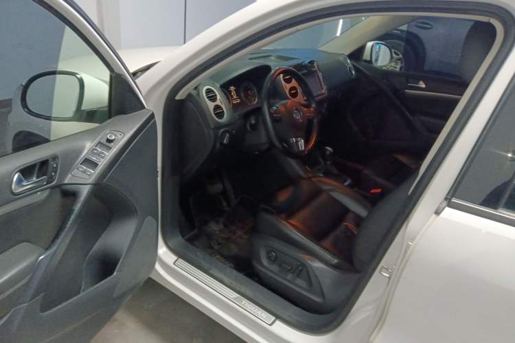 Used Volkswagen Tiguan L 2013 1.8 TSI Automatic Two-Wheel Drive Comfort Edition