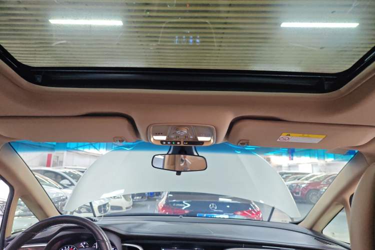 Used Buick GL8 2017 ES 28T Luxury Model China V Standard
